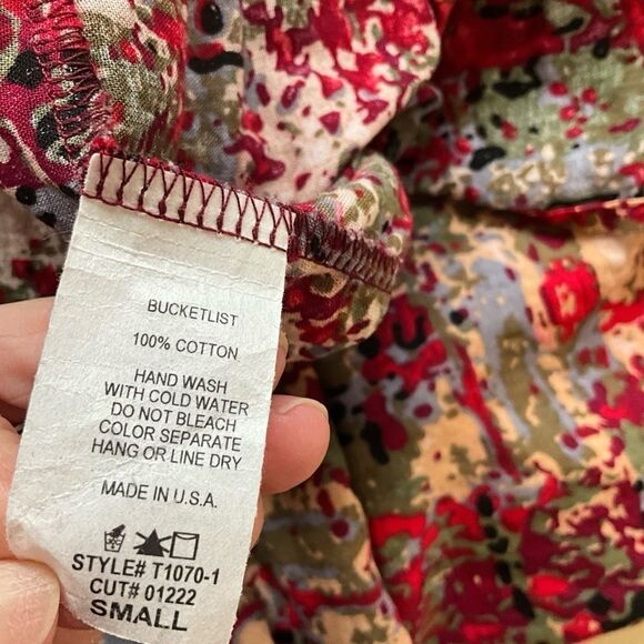 Bucket List Woman's Top Size S Boho Peasant Flowy Oversized V-neck Tiered - Picture 12 of 16